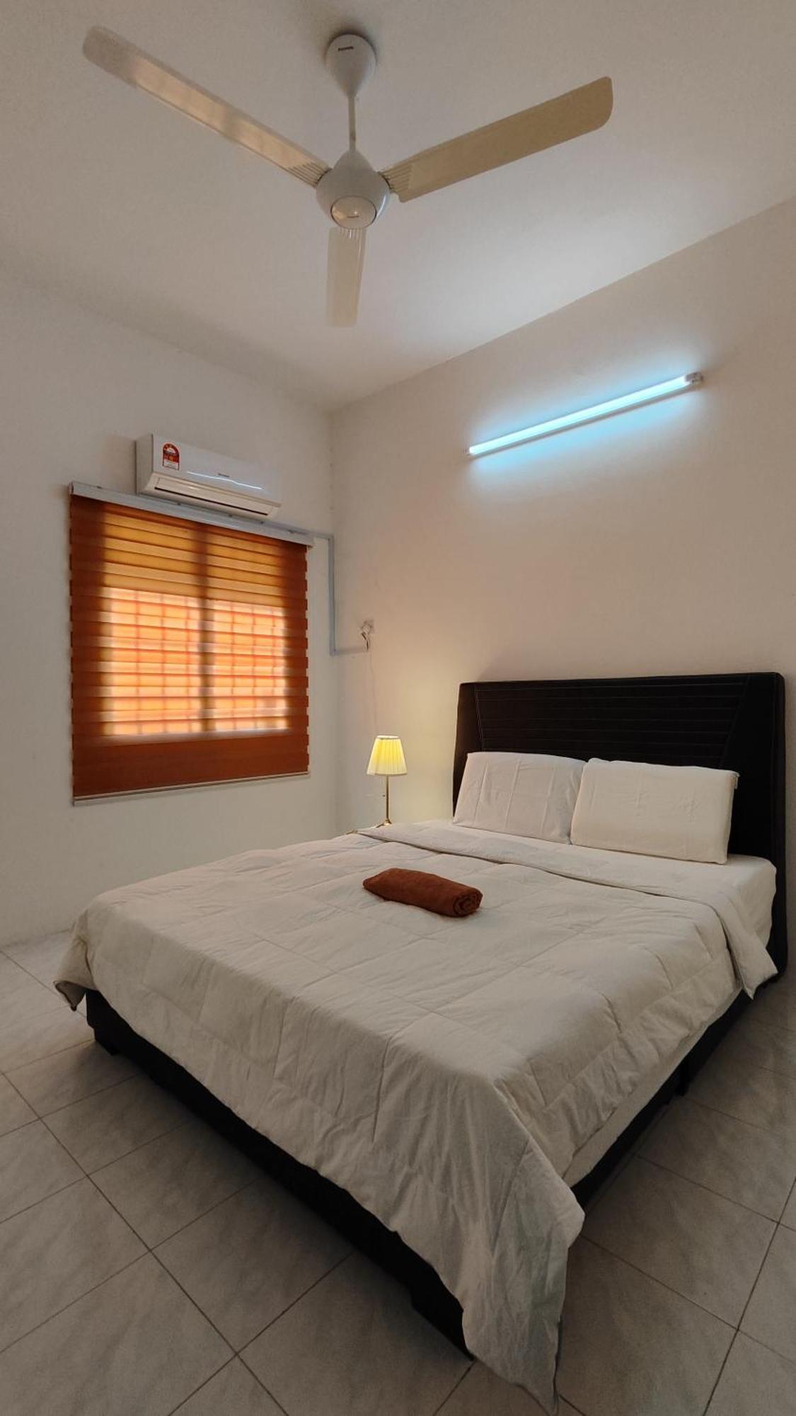 Leisurely Cozy Garden Tambun Rumah percutian